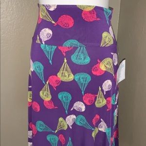 🖤5/$10 Lularoe Cute purple parachute skirt